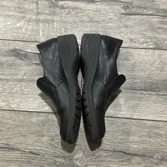 • Mephisto • Edlef Slip On Leather Black Shoes Women’s 9.5