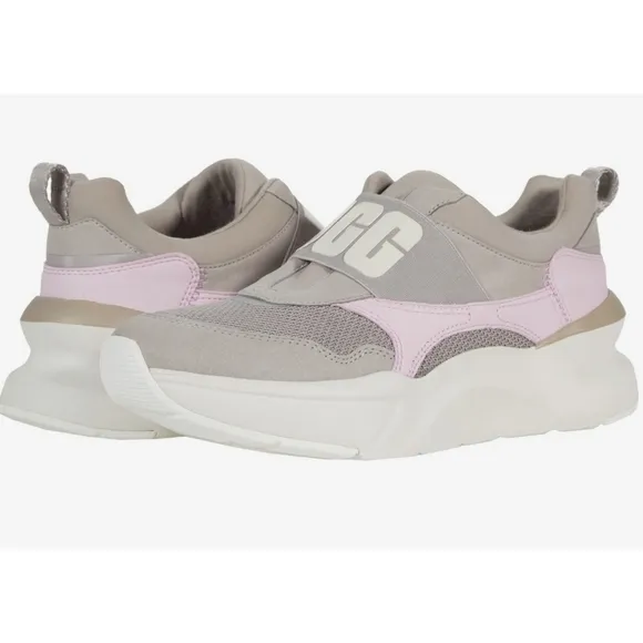 ✅ UGG La Flex Sneakers
