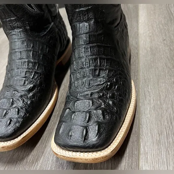 040 MEN'S RODEO COWBOY ALLIGATOR PRINT