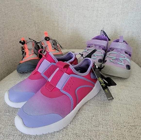 3 pairs of girls' sneakers summer shoes. 2 Size 10 and 11