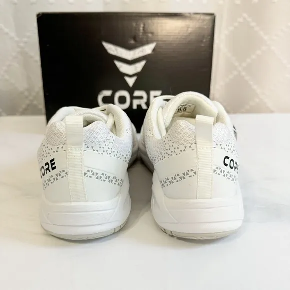 531. CORE Tennis Pádel White Athletic Tennis Shoes Sneakers 8.5 Lightweight NEW