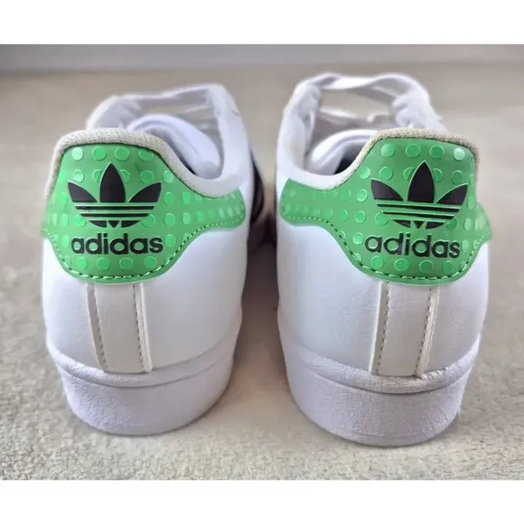 $80 Adidas Superstars X Lego Shoes Sneakers KIds Youth US 3.5 White Green H03958