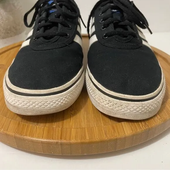 Adidas Adiease Core Athletic Sneaker Low Top Black Cloud White Gum Men’s Size 11