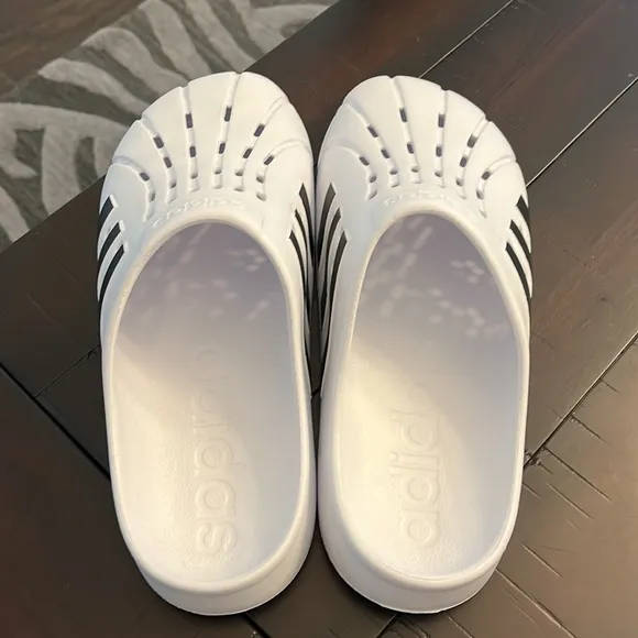 Adidas Adilette Clog sandals shoes new white black FY8970 Mens size 9 superstar
