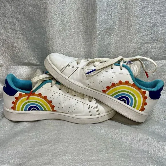 Adidas ADVANTAGE Women's Sneakers Size 5