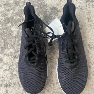 Adidas AlphaBounce Running Sneakers