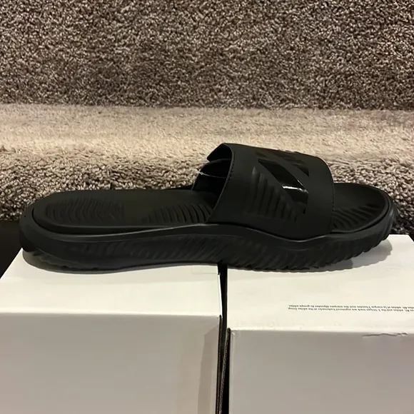 Adidas Alphabounce Slides Sandals Shoes new black B41720 Men’s Size 9