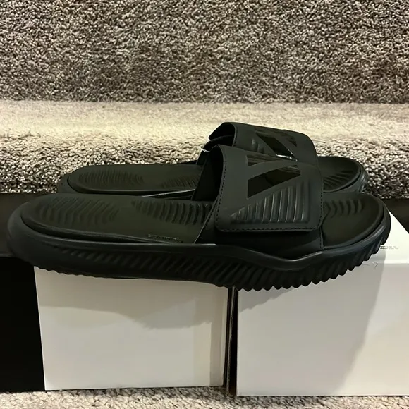 Adidas Alphabounce Slides Sandals Shoes new black B41720 Men’s Size 9