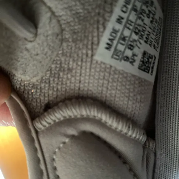 Adidas Authentic Yeezy Sneakers Boost US 9  Shoes Very Good Preowned Condition#1