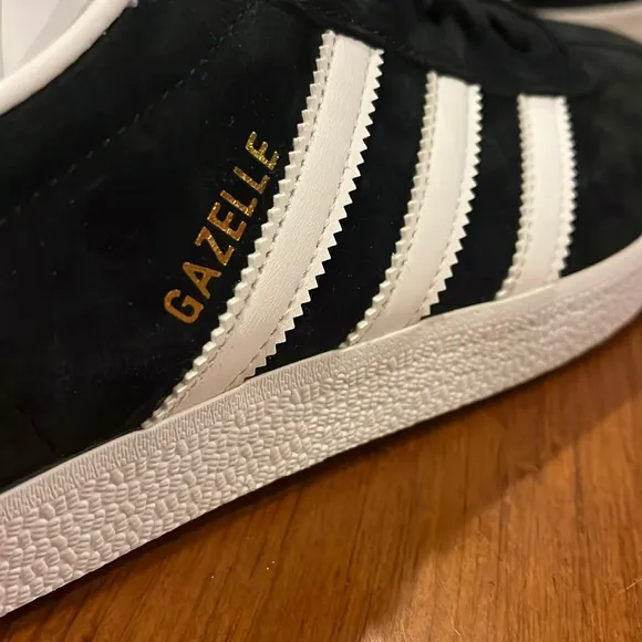 Adidas Gazelle shoes sneakers new black white BB5476 Men’s Size 10