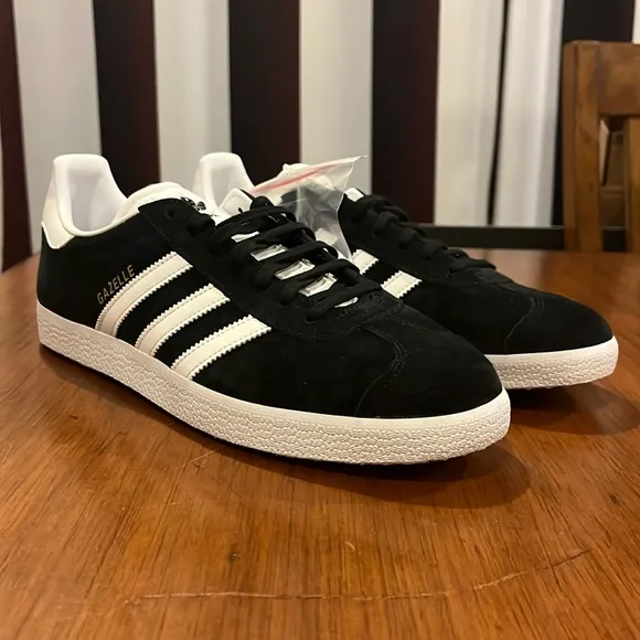 Adidas Gazelle shoes sneakers new black white BB5476 Men’s Size 10