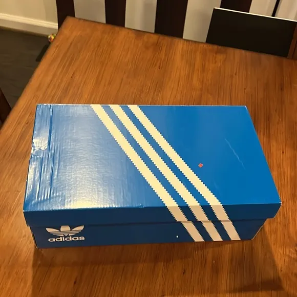 Adidas Gazelle shoes sneakers new black white BB5476 Men’s Size 10