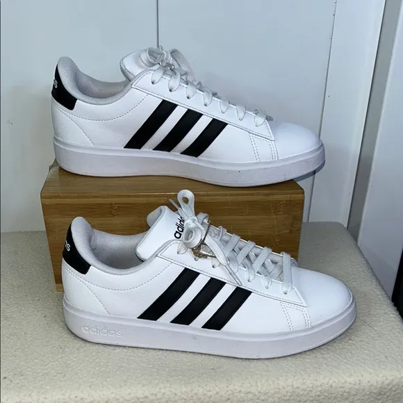 Adidas Grand Court 2.0 Cloudfoam Sneakers