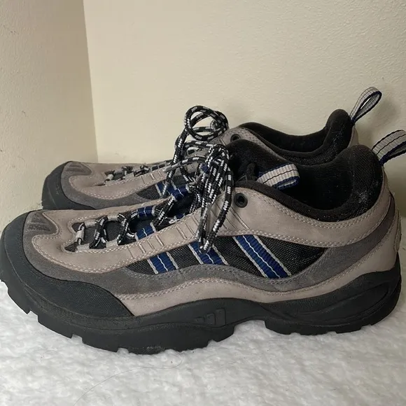 ADIDAS Hiking Shoes Size 9