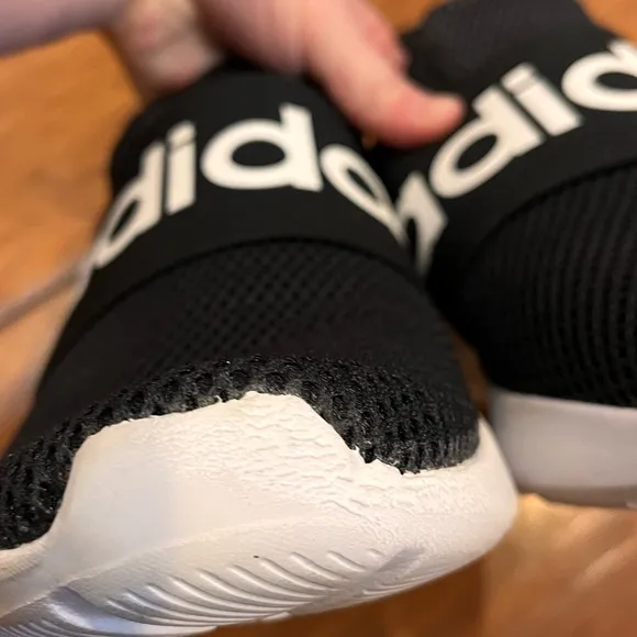Adidas Lite Racer slip on shoes men’s 10 black white classic Athletic comfort