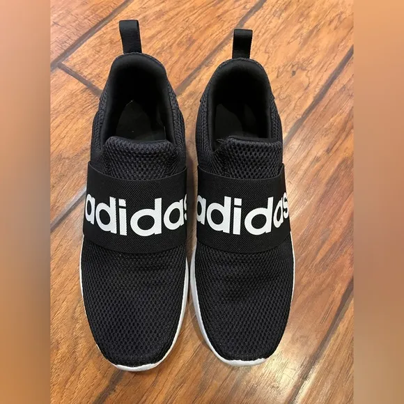 Adidas Lite Racer slip on shoes men’s 10 black white classic Athletic comfort