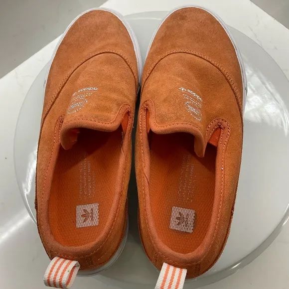 Adidas Matchcourt Slip On coral/white unisex shoes
