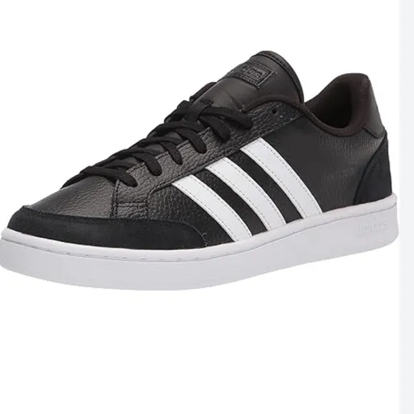 ADIDAS  Men Black White Solid Leather Cloudfoam Grand Court men size 10.5