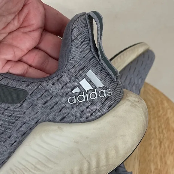 Adidas Men’s Alphabounce Running Boost Sneakers Size 9