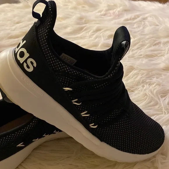 ADIDAS men's cloud foam shoes