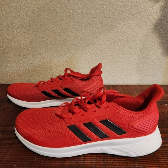 Adidas Men's Duramo 9 Red Running Sneakers Shoes 9.5 NEW