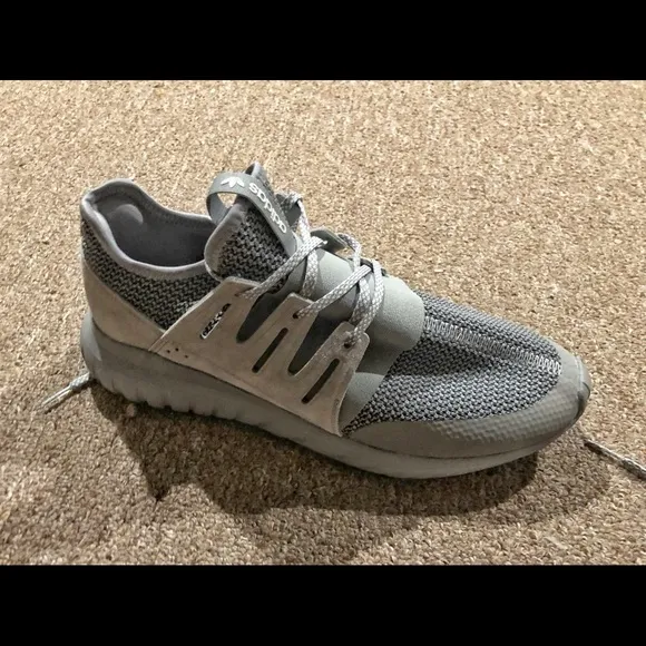 Adidas Men’s Sneakers