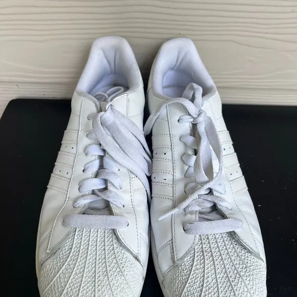 Adidas Men's White Superstar 2 Classic Shoes Sneakers Size 12 Style G17071
