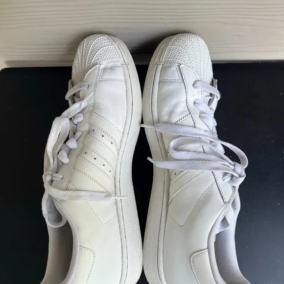 Adidas Men's White Superstar 2 Classic Shoes Sneakers Size 12 Style G17071