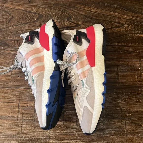 Adidas Nite Jogger Running Shows Women’s Size 9