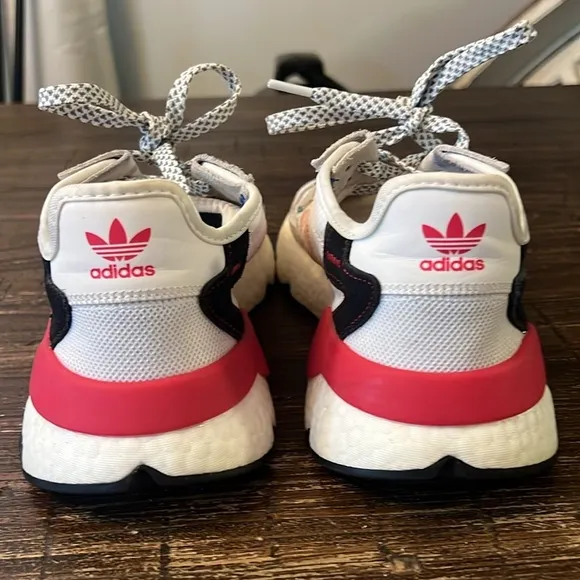 Adidas Nite Jogger Running Shows Women’s Size 9