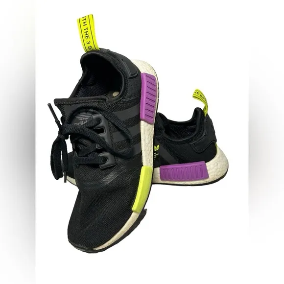 Adidas NMD R1 men’s running sneakers size 7 | adidas athletic sneakers