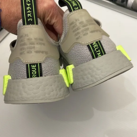 ADIDAS NMD_R1 SIGNAL GREEN RUNNING SNEAKERS MENS SIZE 12