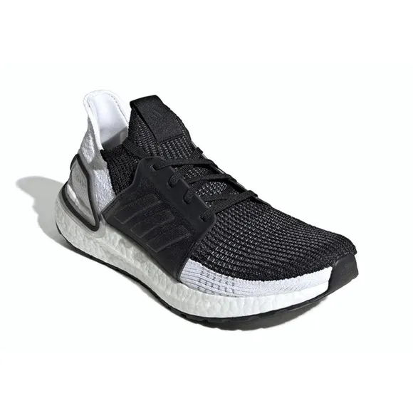 Adidas “Oreo” 2019 Ultraboost Running Sneakers 11
