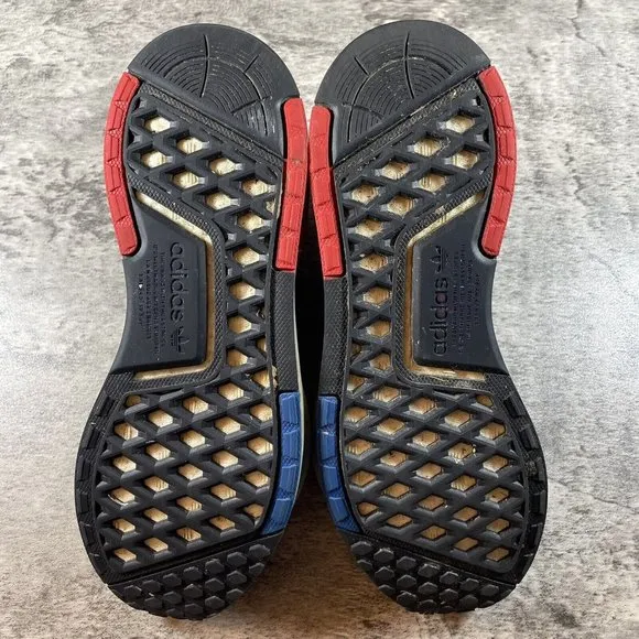 ADIDAS ORIGINALS NMD_R1 V3 BLACK CASUAL SHOES SIZE 7