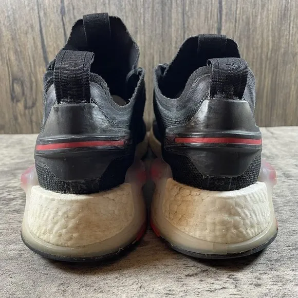 ADIDAS ORIGINALS NMD_R1 V3 BLACK CASUAL SHOES SIZE 7