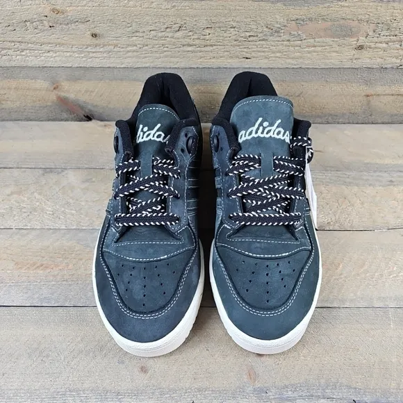 adidas Originals Women's Rivalry Low Shoes Nubuck Leather upper, Core Black/Ivor
