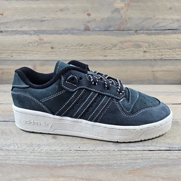 adidas Originals Women's Rivalry Low Shoes Nubuck Leather upper, Core Black/Ivor