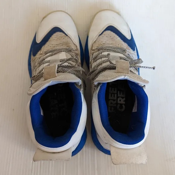 ADIDAS Pro Boost Mid Basketball Shoes size 7 men's