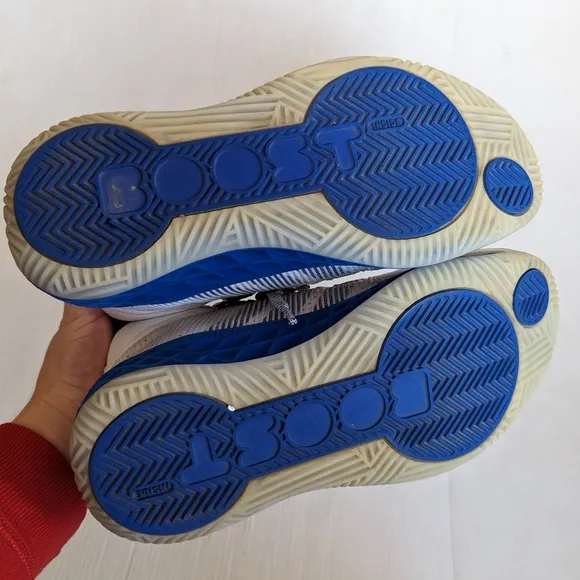 ADIDAS Pro Boost Mid Basketball Shoes size 7 men's