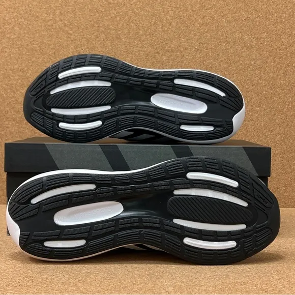 Adidas Runfalcon 3.0 women’s running shoes size 8