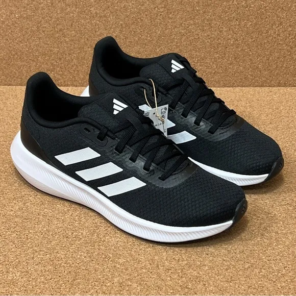Adidas Runfalcon 3.0 women’s running shoes size 8