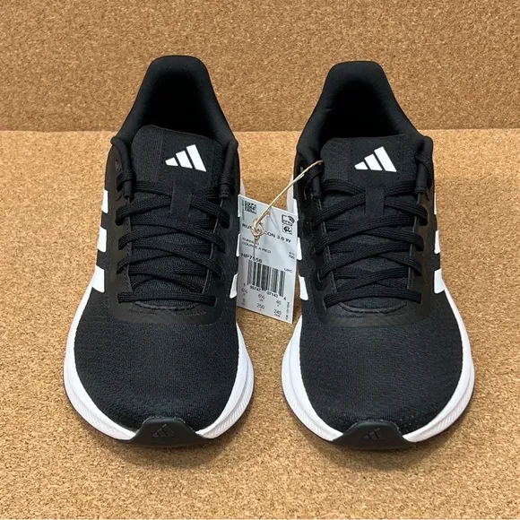 Adidas Runfalcon 3.0 women’s running shoes size 8