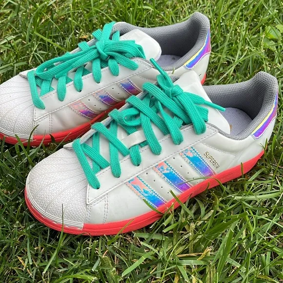 Adidas shoes superstar big kids sneakers 5.5 shoes