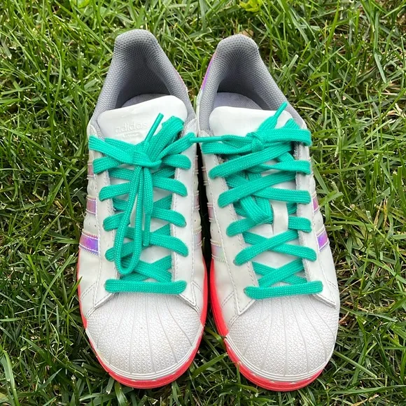 Adidas shoes superstar big kids sneakers 5.5 shoes