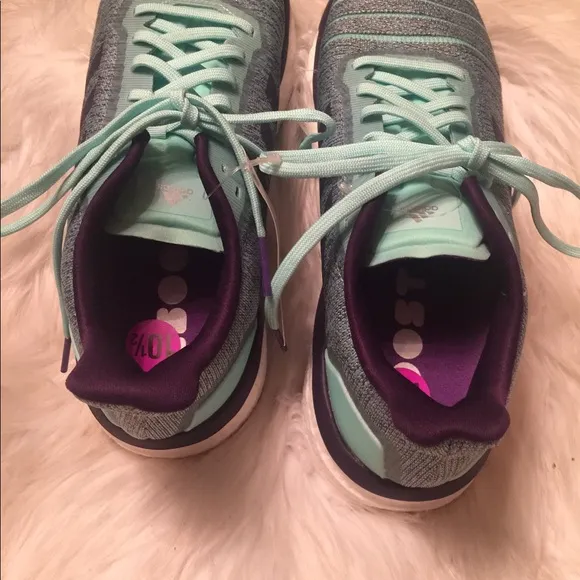 ADIDAS SOLARDRIVE SNEAKERS WOMEN’S 10.5 RUNNING SHOE