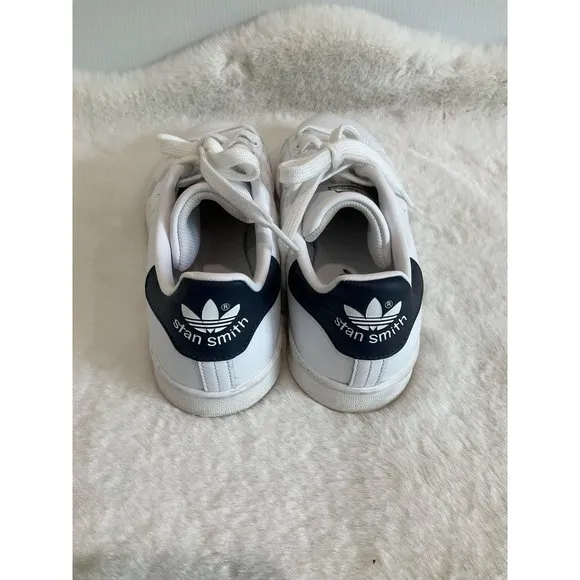 Adidas Stan Smith White with Navy Blue Men's size 6
