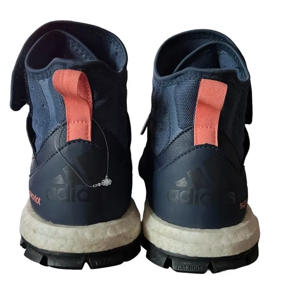 ADIDAS‎ SUPERNOVA RIOT Women’s *TRAIL HIKING SHOES*  SIZE 10 **RARE**
