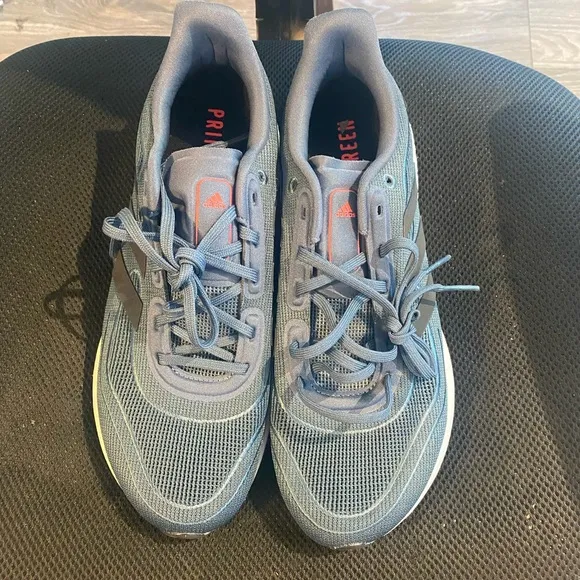 Adidas Supernova Running Sneakers, new- Never worn in box, size 9
