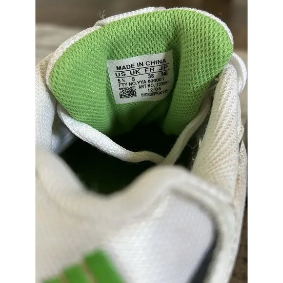Adidas Temper Run 2 Green 5.5  Mens Shoes