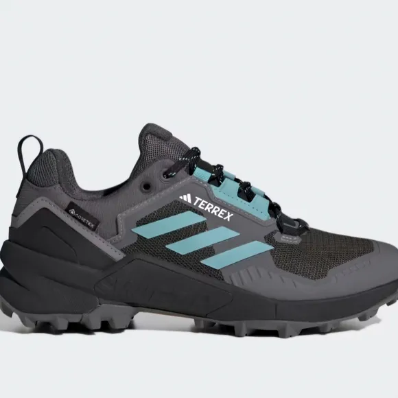 Adidas TERREX SWIFT R3 GORE-TEX HIKING Women SHOES new
